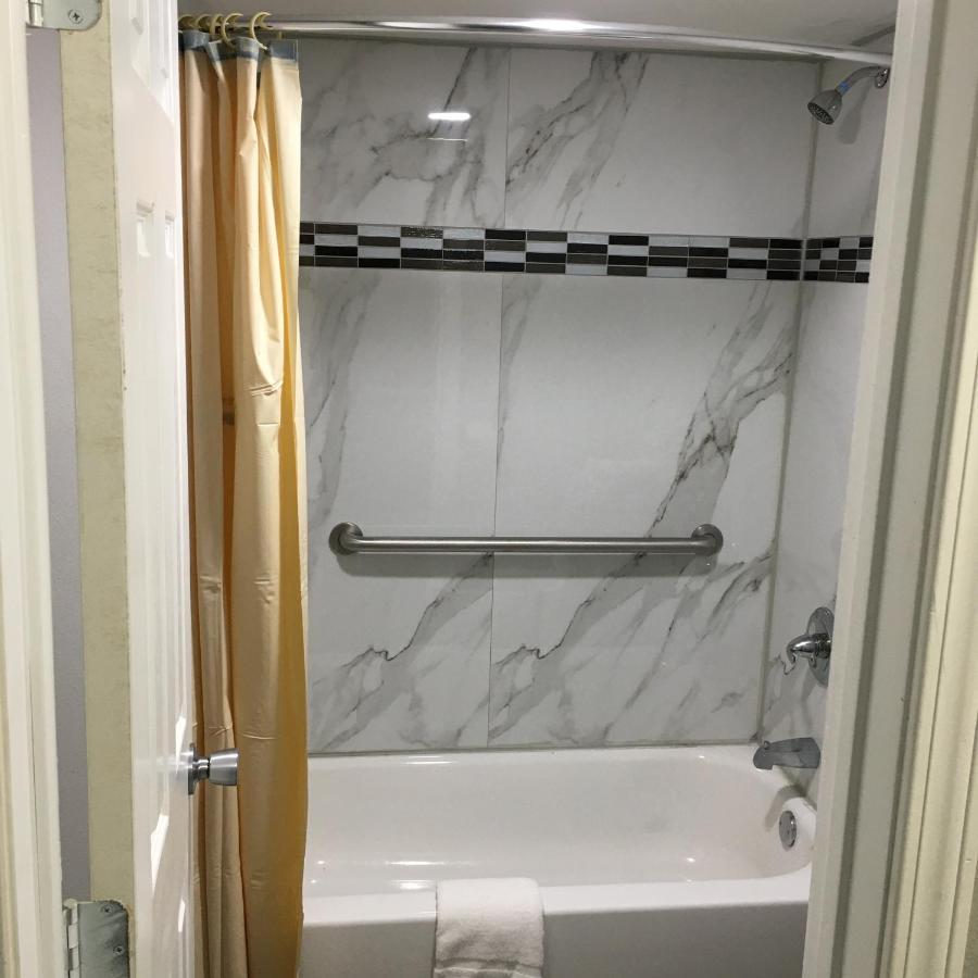 Travel Inn & Suites Humble Ngoại thất bức ảnh